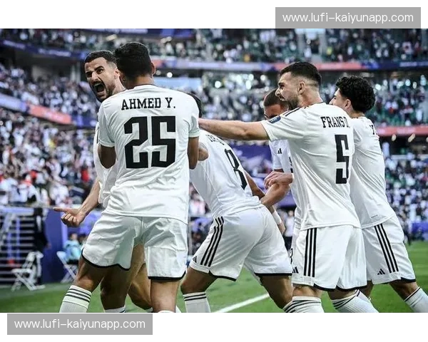 绿茵场上的双雄对决：阿联酋与伊拉克，谁将问鼎荣耀？